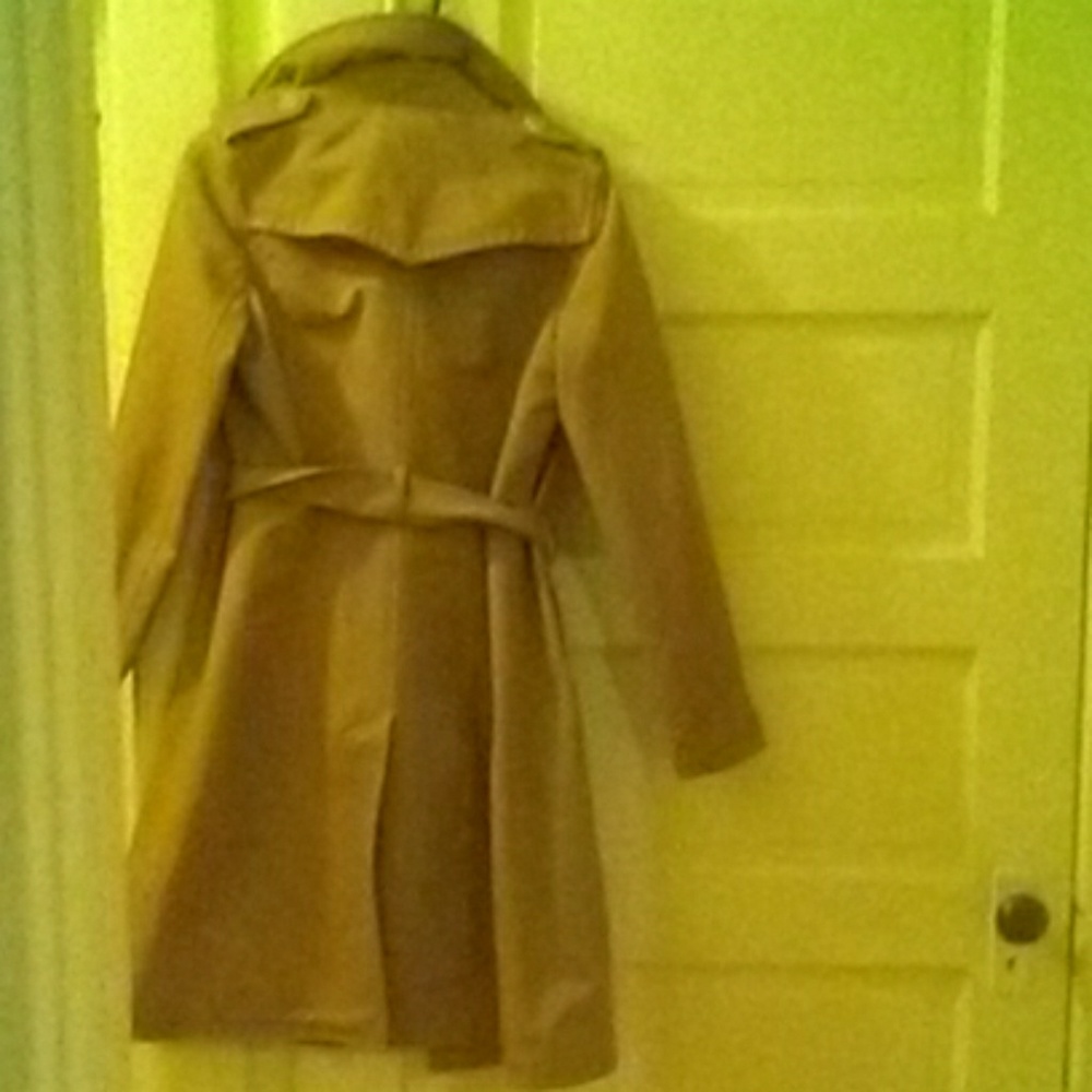 Trench - Picture 2 of 2